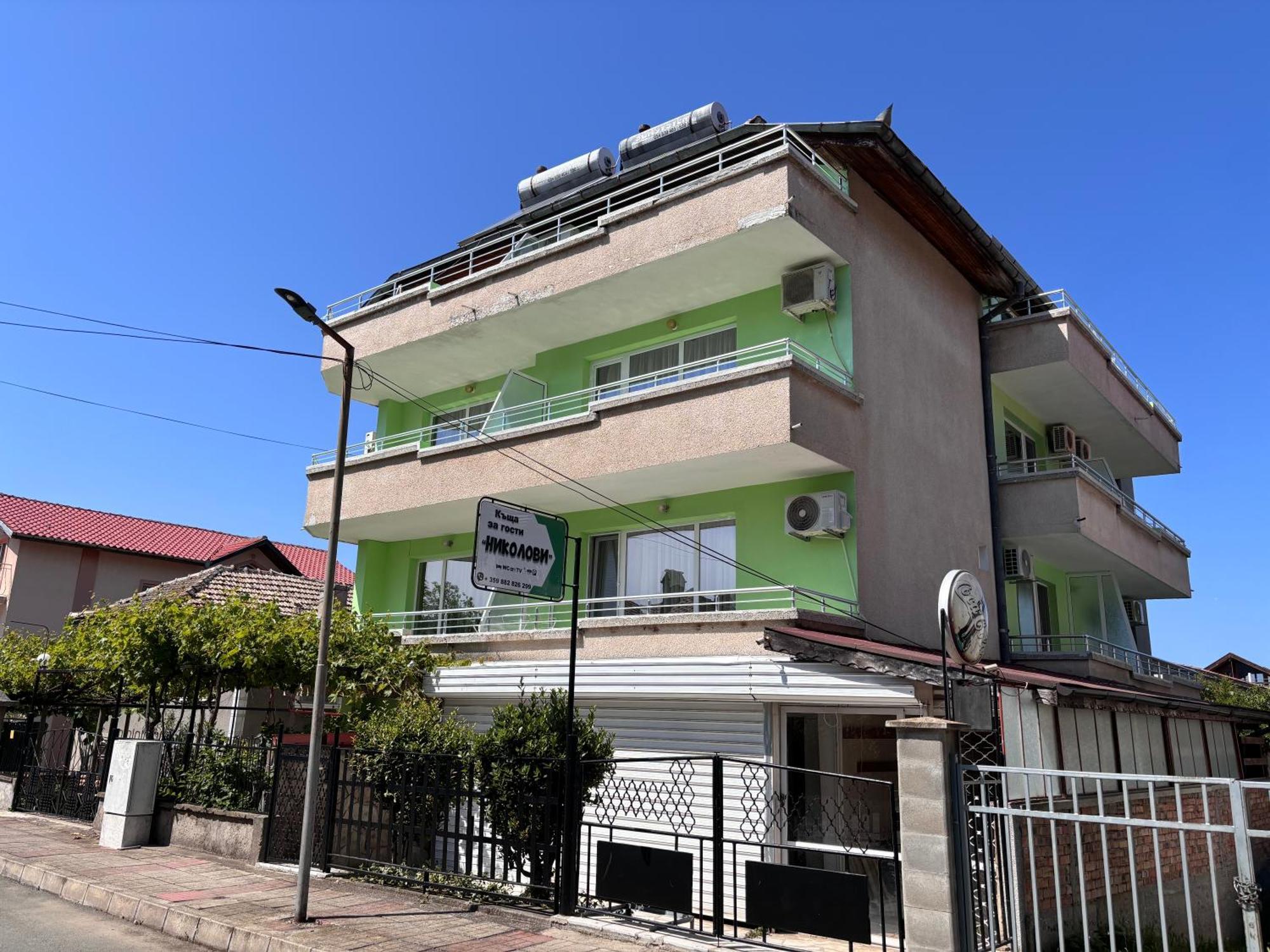 Guest House Nikolovi Lozenets Esterno foto